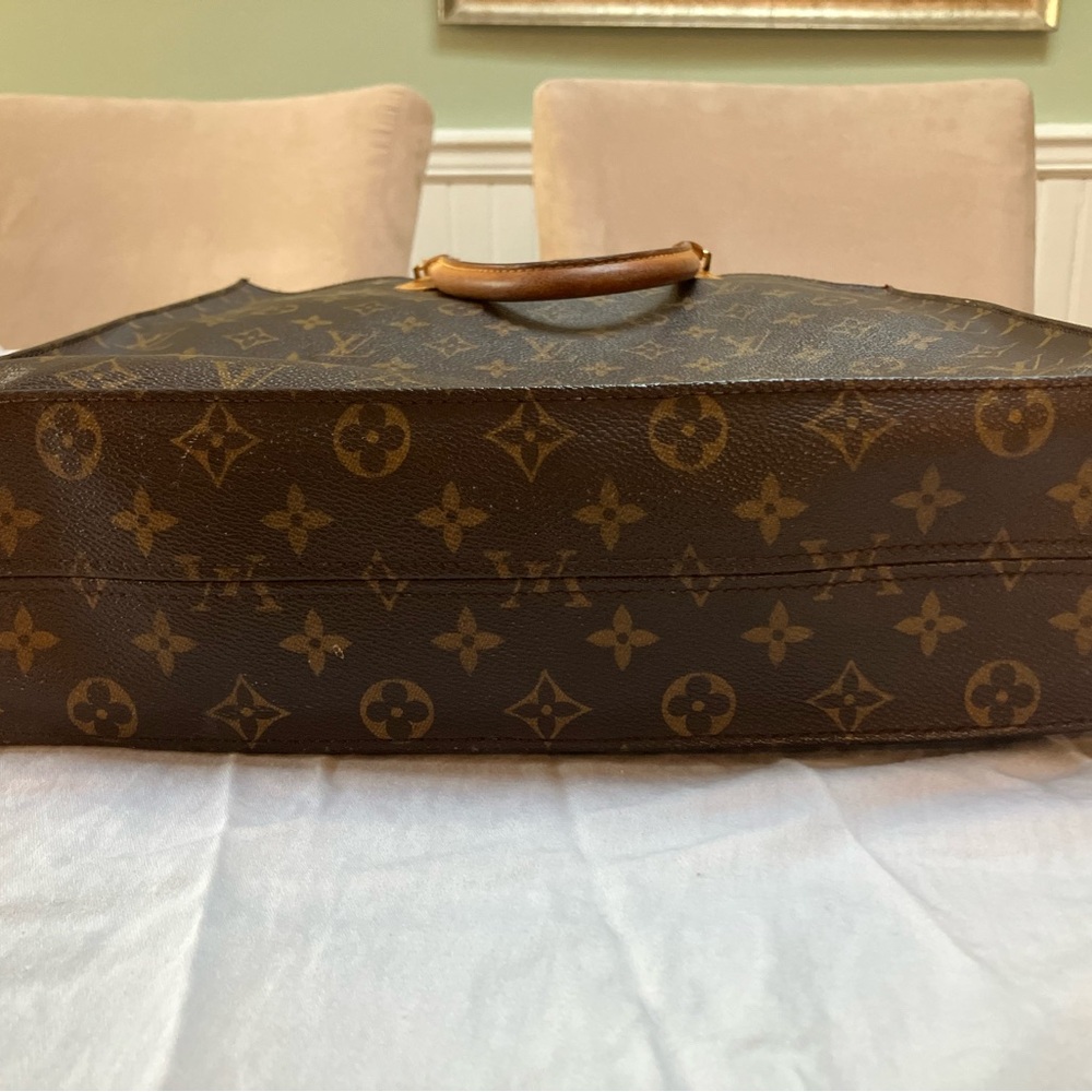 Louis Vuitton Monogram Canvas Tote with Tan Leather Handles - Picture 9 of 14